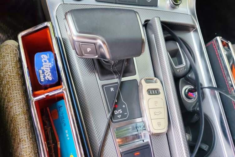 Used Audi A7L 2022 45 TFSI quattro S-line Wind Rider Gear Lever