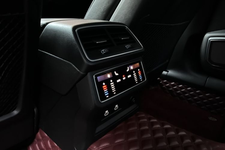 Used Audi A7L 2022 45 TFSI quattro S-line Paladin Interior 12