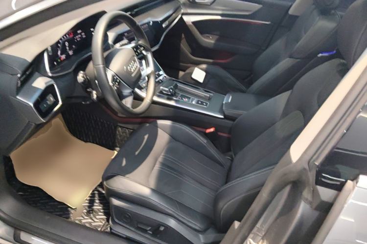 Used Audi A7L 2022 45 TFSI S-line Dream-Building Edition Left Front Seat