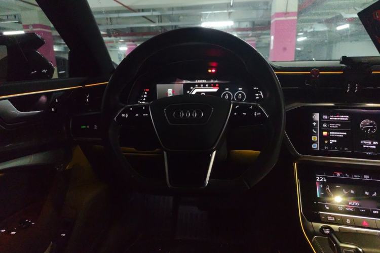 Used Audi A7L 2022 45 TFSI quattro S-line Wind Rider Steering Wheel