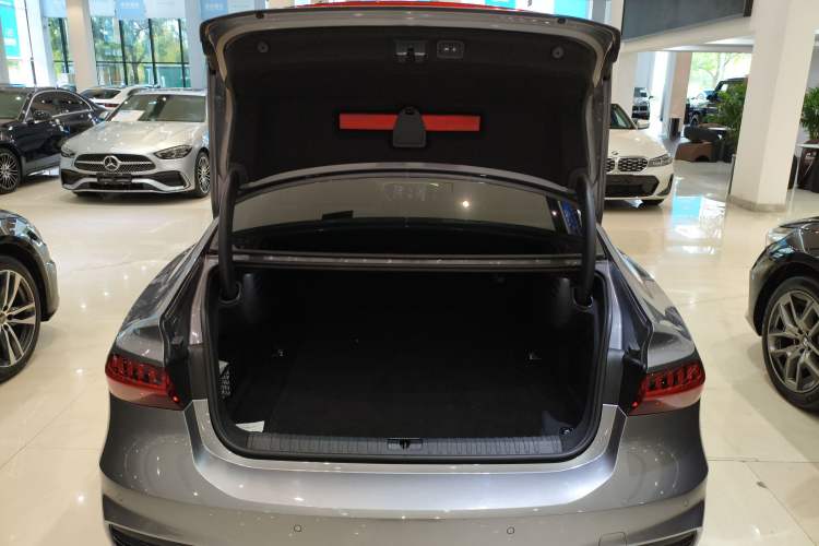 Used Audi A7L 2022 45 TFSI quattro S-line Wind Rider Trunk