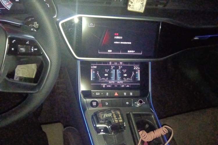 Used Audi A7L 2022 45 TFSI S-line Dream-Building Edition Audio And AC Panel