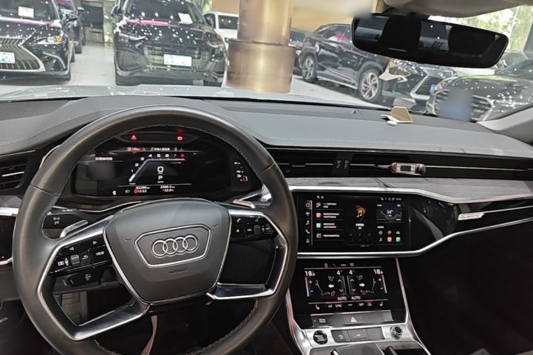 Used Audi A7L 2022 45 TFSI quattro S-line Paladin Center Console