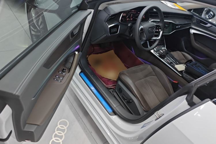 Used Audi A7L 2022 45 TFSI S-line Dream-Building Edition Driver Seat