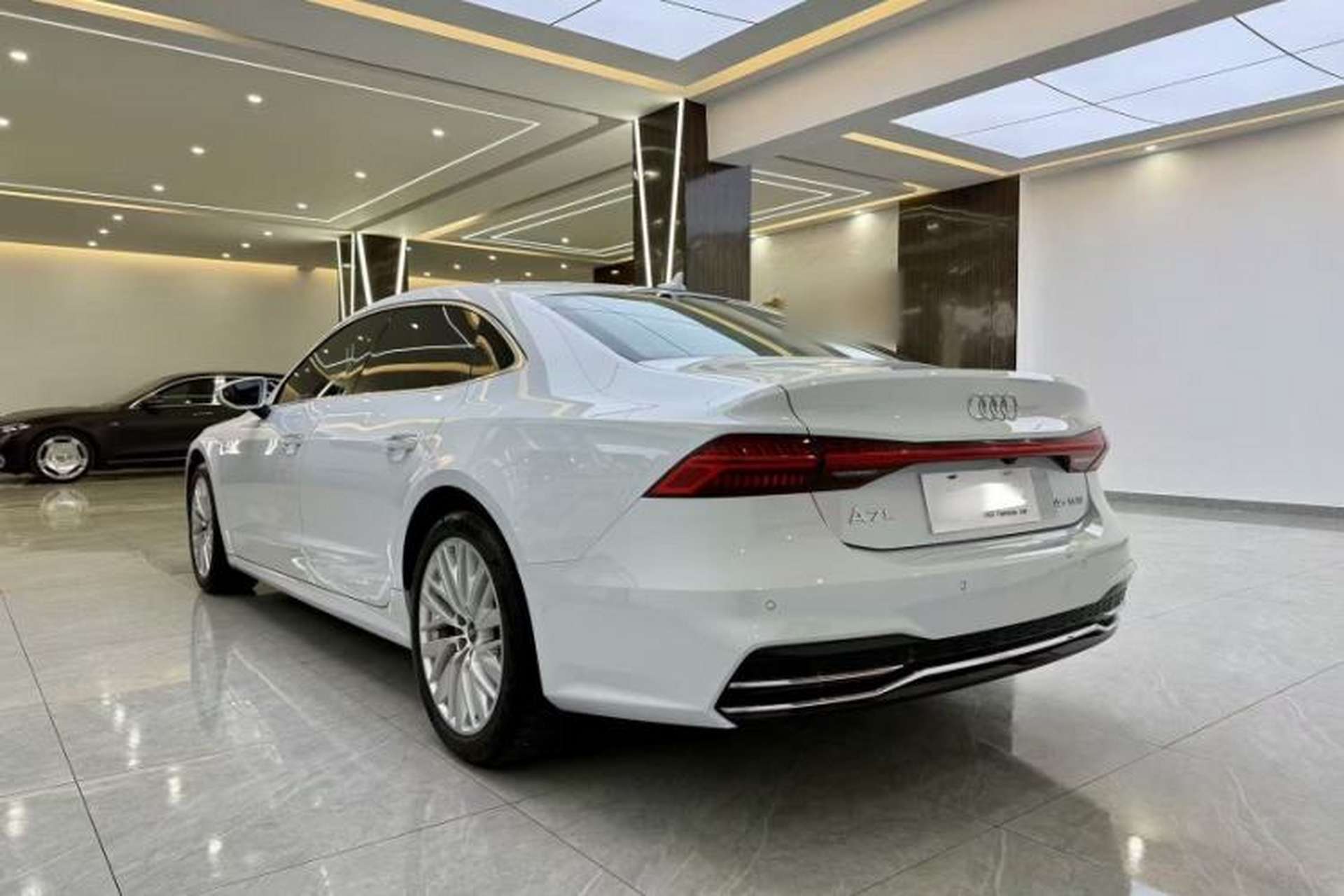 Used Audi A7L 2022 45 TFSI S-line Dream-Building Crystal Flow Package Exterior 1