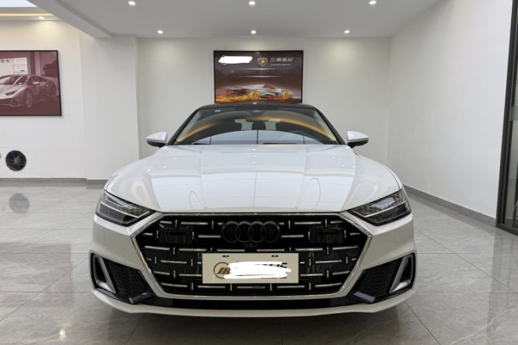 Used Audi A7L 2022 45 TFSI S-line Dream-Building Crystal Flow Package Exterior 3