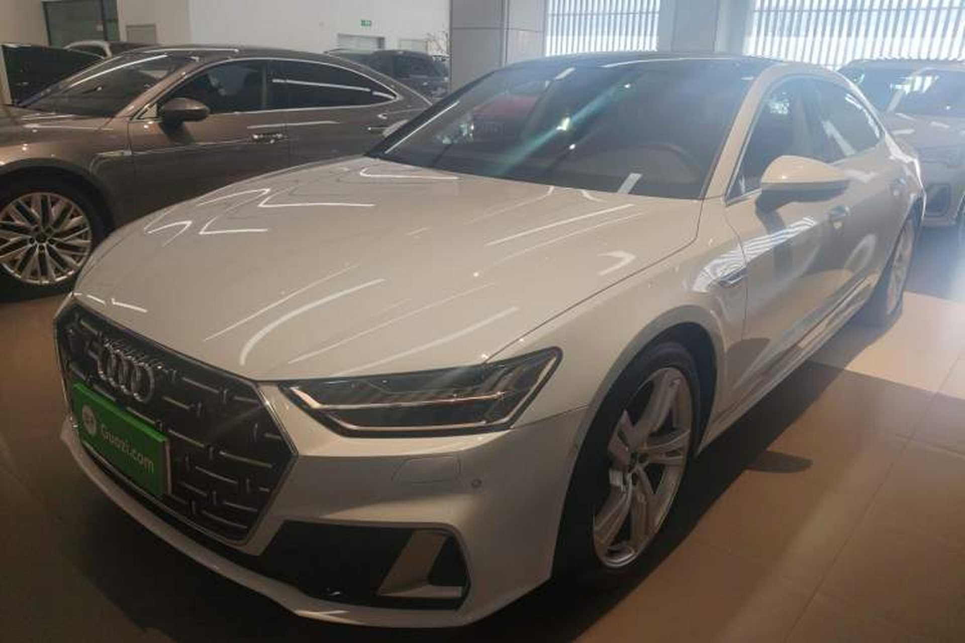 Used Audi A7L 2022 45 TFSI quattro S-line Visionary Crystal Package Front Left 45 Deg