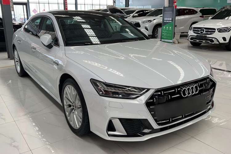 Used Audi A7L 2022 45 TFSI S-line Dream-Building Crystal Flow Package Front Right 45 Deg