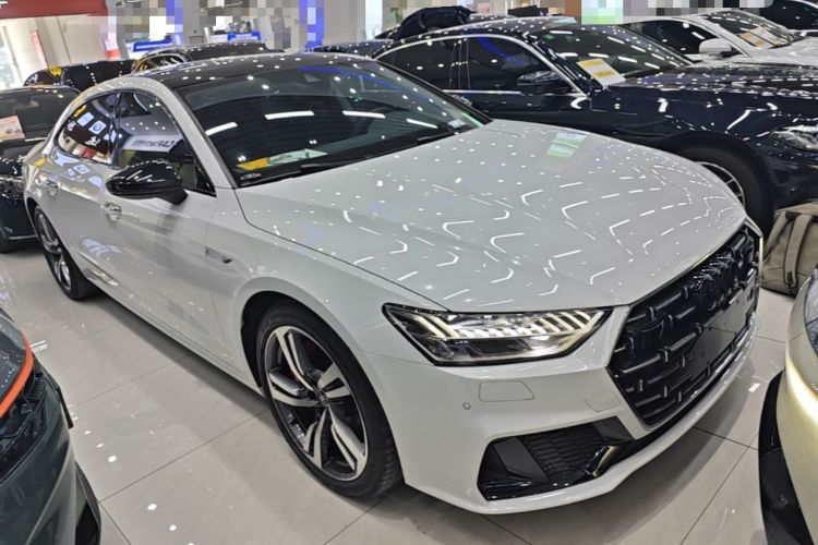Used Audi A7L 2022 45 TFSI S-line Dream-Building Edition Front Right 45 Deg