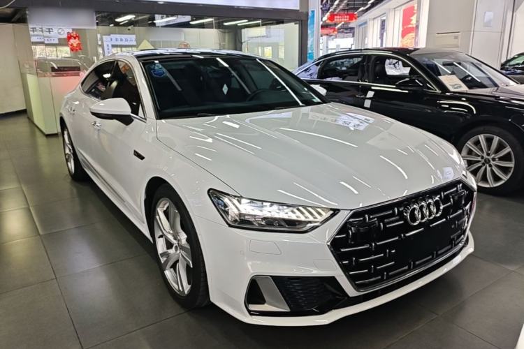 Used Audi A7L 2022 45 TFSI quattro S-line Paladin Front Right 45 Deg