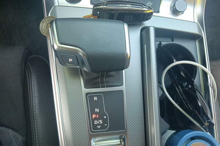 Used Audi A7L 2022 45 TFSI quattro S-line Paladin Gear Lever