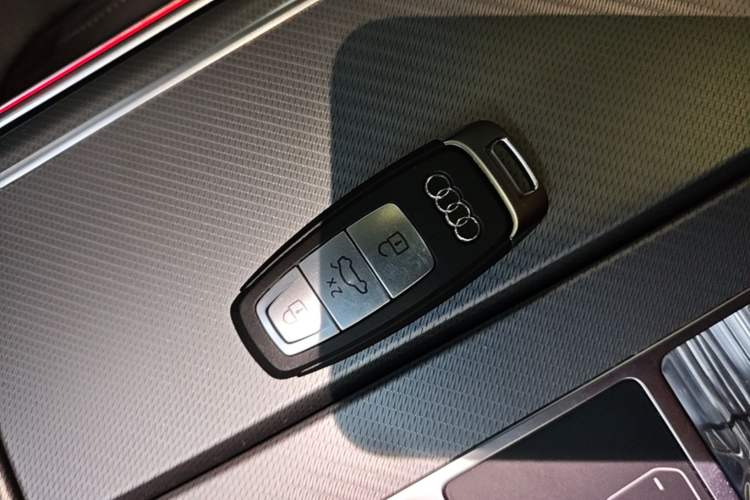 Used Audi A7L 2022 45 TFSI S-line Dream-Building Crystal Flow Package Interior 1