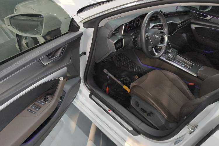 Used Audi A7L 2022 45 TFSI S-line Dream-Building Edition Interior 3