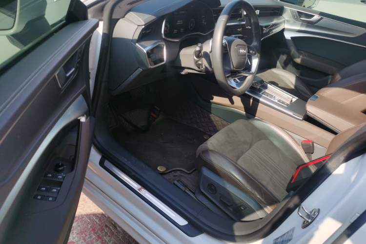 Used Audi A7L 2022 45 TFSI S-line Dream-Building Edition Interior 3
