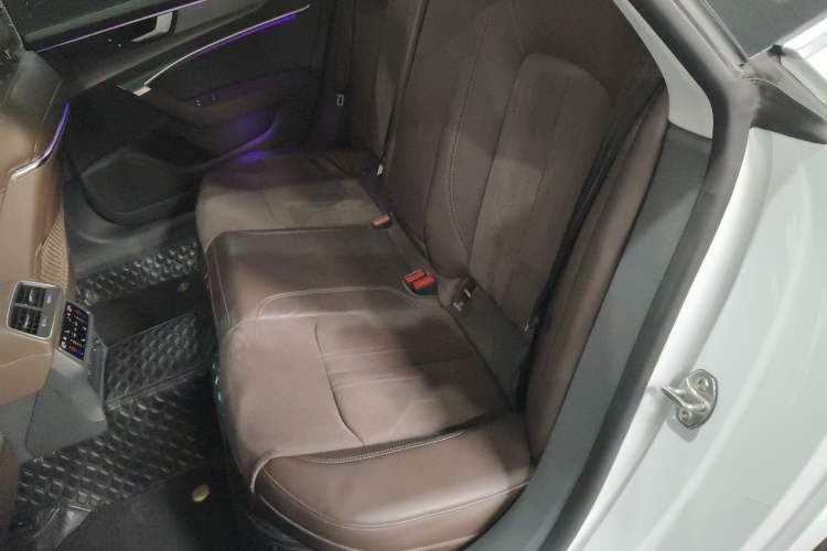Used Audi A7L 2022 45 TFSI S-line Dream-Building Edition Interior 4