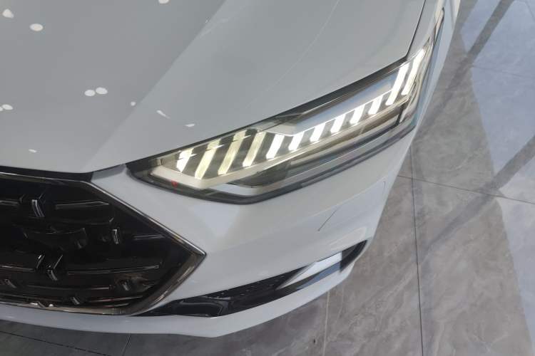 Used Audi A7L 2022 45 TFSI S-line Dream-Building Crystal Flow Package Left Front Headlight