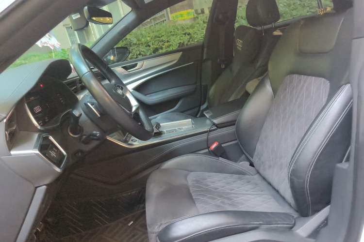 Used Audi A7L 2022 45 TFSI quattro S-line Visionary Edition Obsidian Black Package Left Front Seat