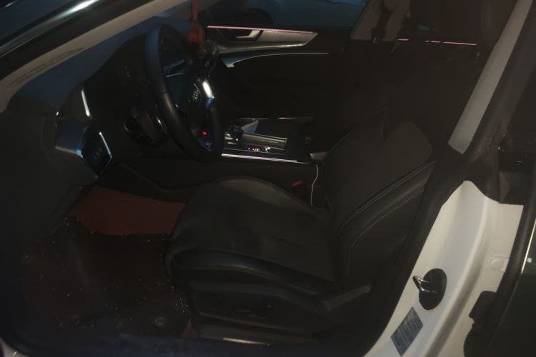 Used Audi A7L 2022 45 TFSI S-line Dream-Chasing Youth Edition Left Front Seat