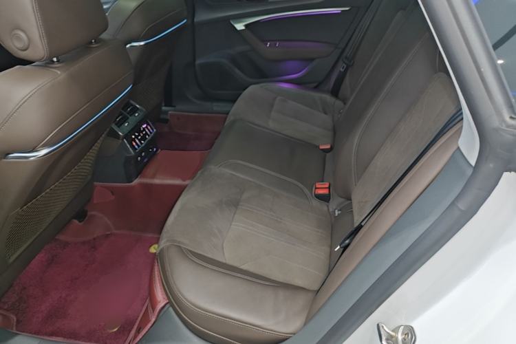 Used Audi A7L 2022 45 TFSI S-line Dream-Building Edition Left Rear Seat