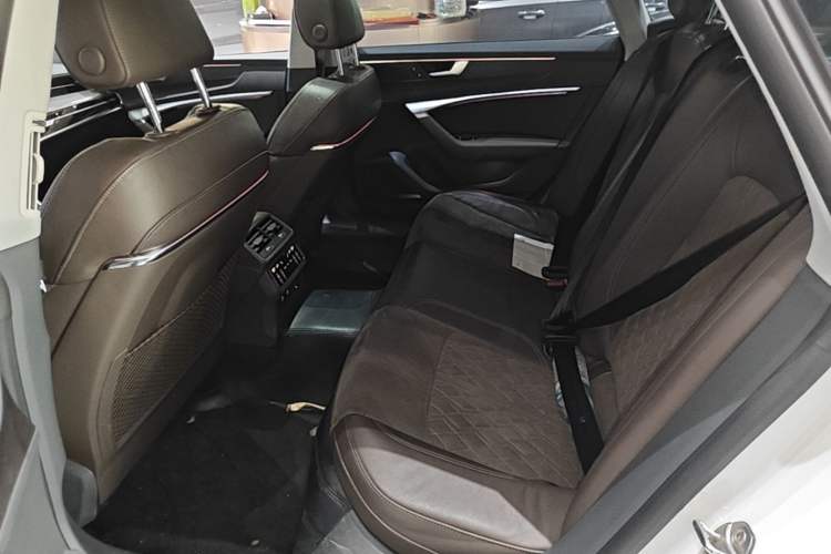 Used Audi A7L 2022 45 TFSI quattro S-line Paladin Left Rear Seat