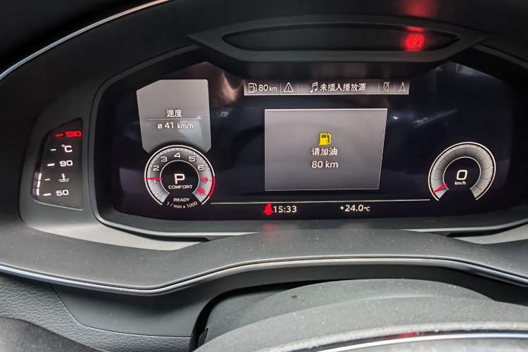 Used Audi A7L 2022 45 TFSI S-line Dream-Building Edition Odometer Close Up