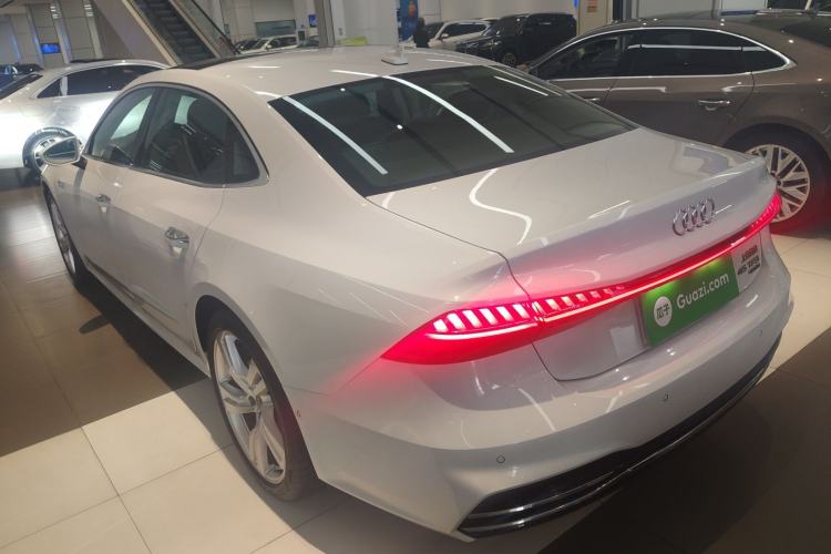 Used Audi A7L 2022 45 TFSI quattro S-line Visionary Crystal Package Rear Left 45 Deg