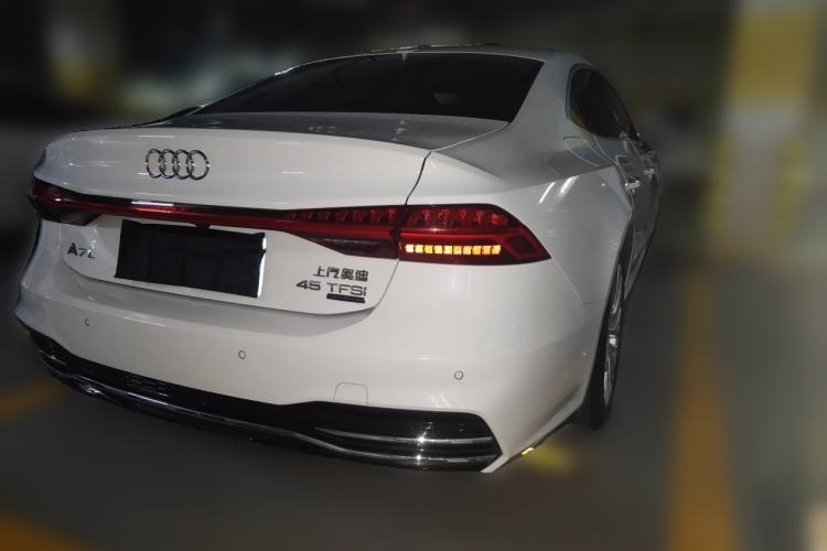 Used Audi A7L 2022 45 TFSI S-line Dream-Building Edition Rear Right 45 Deg