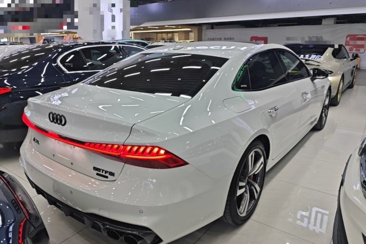 Used Audi A7L 2022 45 TFSI S-line Dream-Building Edition Rear Right 45 Deg