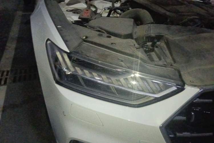 Used Audi A7L 2022 45 TFSI S-line Dream-Building Edition Right Front Headlight