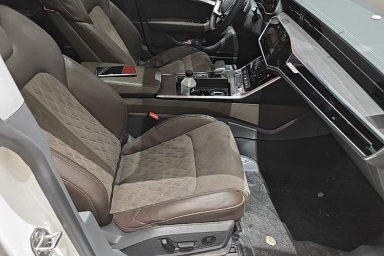 Used Audi A7L 2022 45 TFSI quattro S-line Paladin Right Front Seat