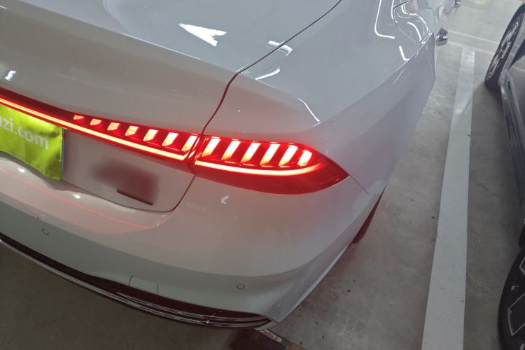 Used Audi A7L 2022 45 TFSI quattro S-line Paladin Right Rear Taillight