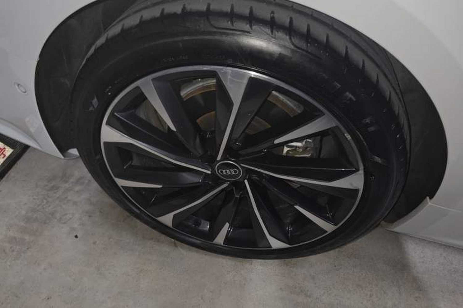 Used Audi A7L 2022 45 TFSI quattro S-line Paladin Right Rear Wheel Hub