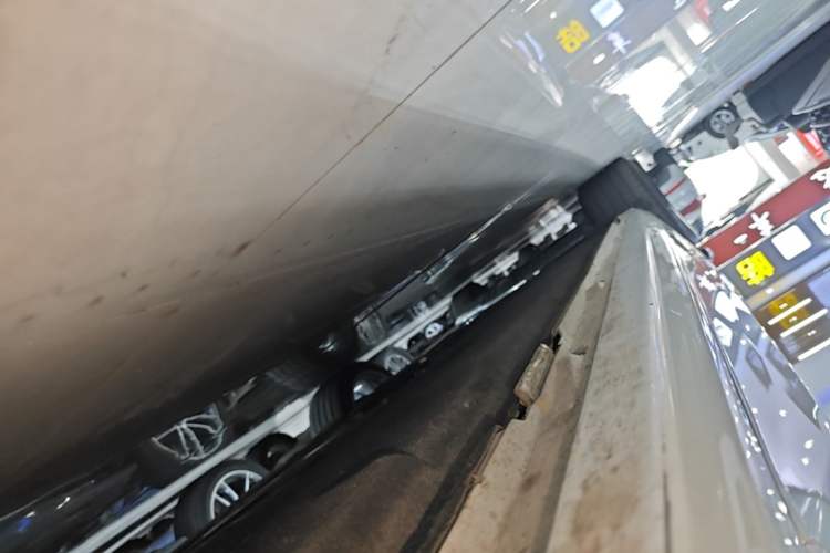 Used Audi A7L 2022 45 TFSI S-line Dream-Building Edition Right Side Sill