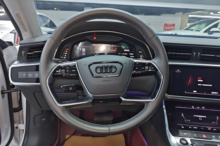 Used Audi A7L 2022 45 TFSI S-line Dream-Building Edition Steering Wheel