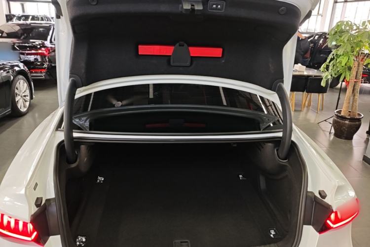 Used Audi A7L 2022 45 TFSI quattro S-line Paladin Trunk