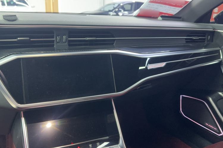 Used Audi A7L 2023 45 TFSI quattro S-line Black Warrior Edition Audio And AC Panel