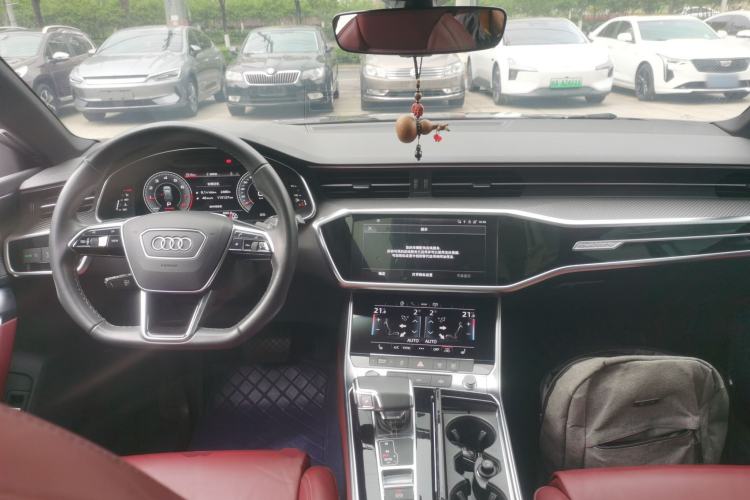 Used Audi A7L 2023 45 TFSI quattro S-line Black Warrior Edition Center Console