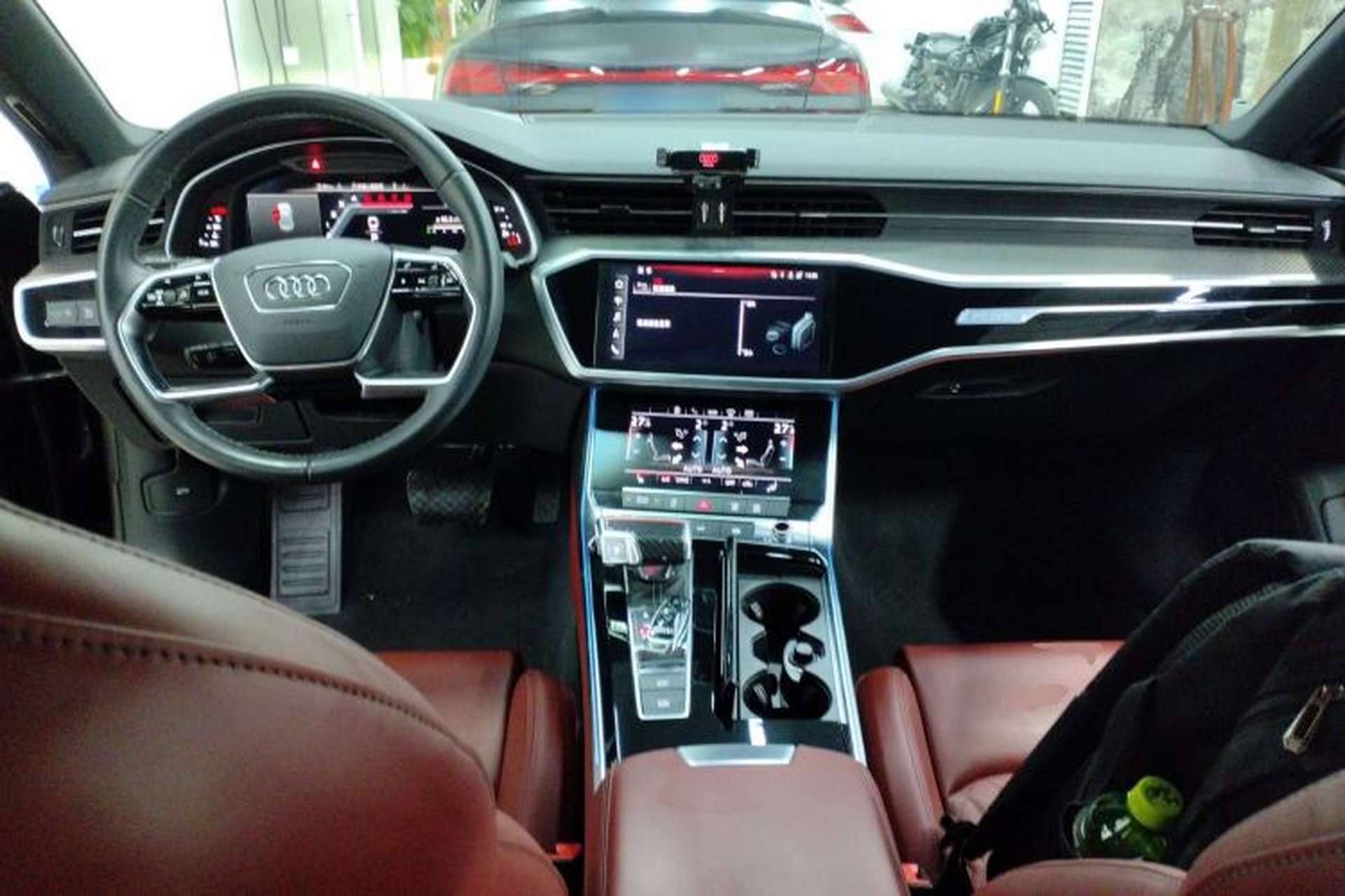 Used Audi A7L 2023 55 TFSI quattro S-line Black Warrior Edition Center Console