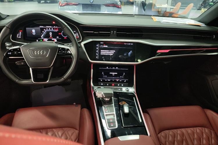 Used Audi A7L 2023 45 TFSI quattro S-line Black Warrior Edition Center Console
