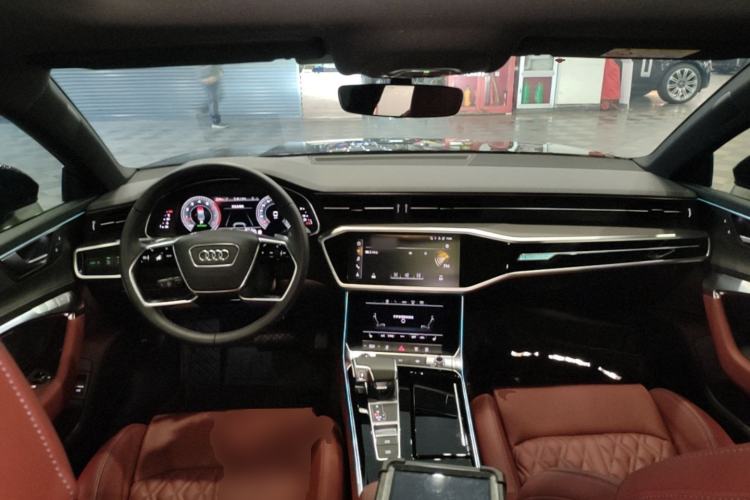 Used Audi A7L 2023 55 TFSI quattro S-line Black Warrior Edition Center Console