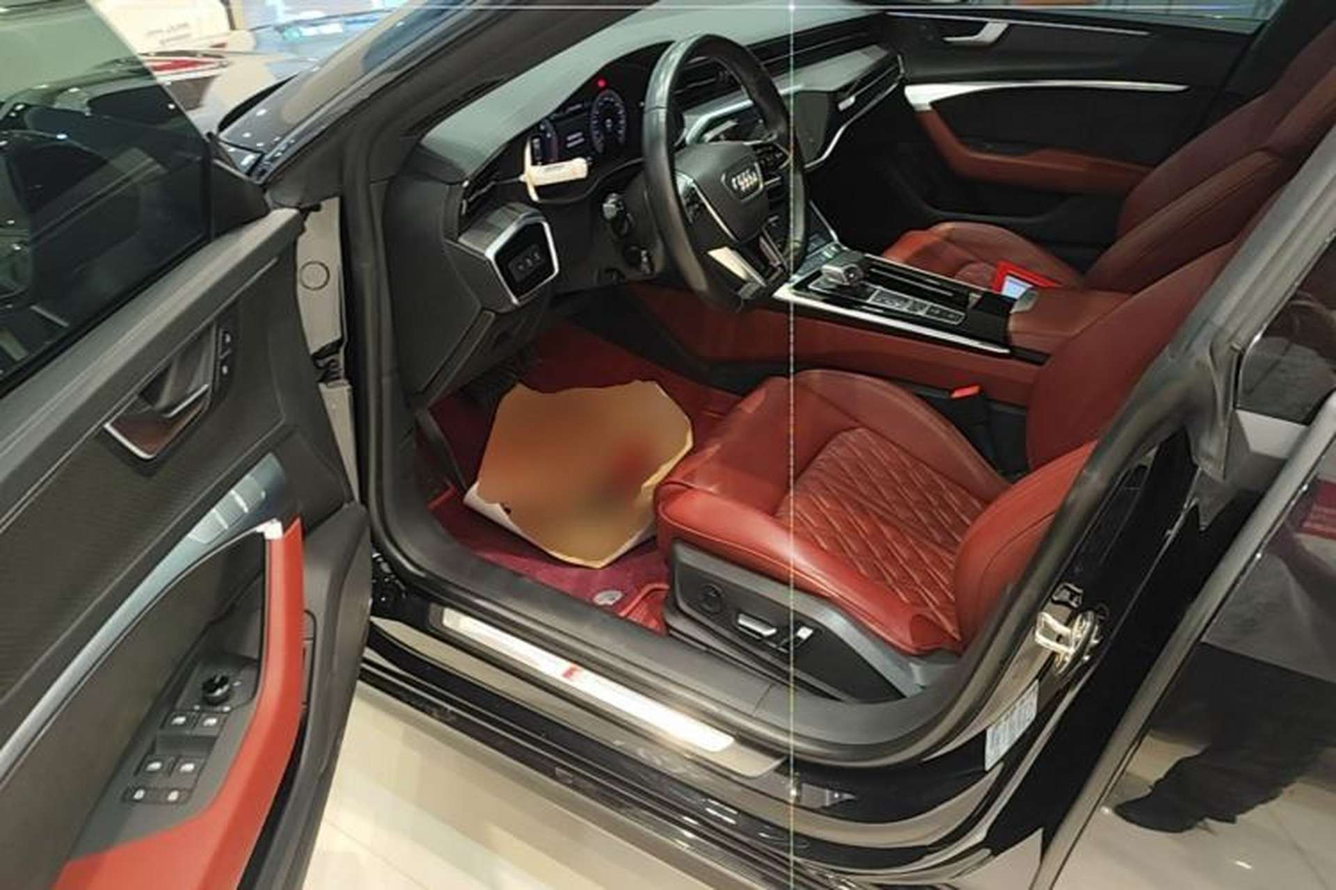 Used Audi A7L 2023 45 TFSI quattro S-line Shadow Warrior Edition Driver Seat
