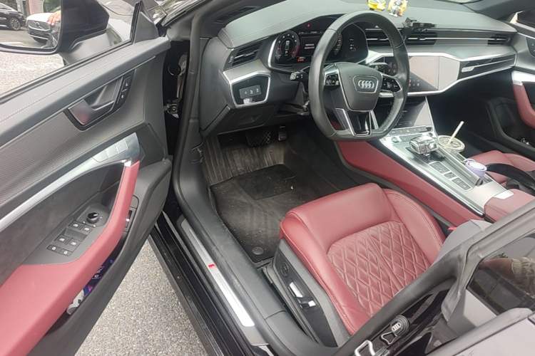 Used Audi A7L 2023 45 TFSI quattro S-line Black Warrior Edition Driver Seat