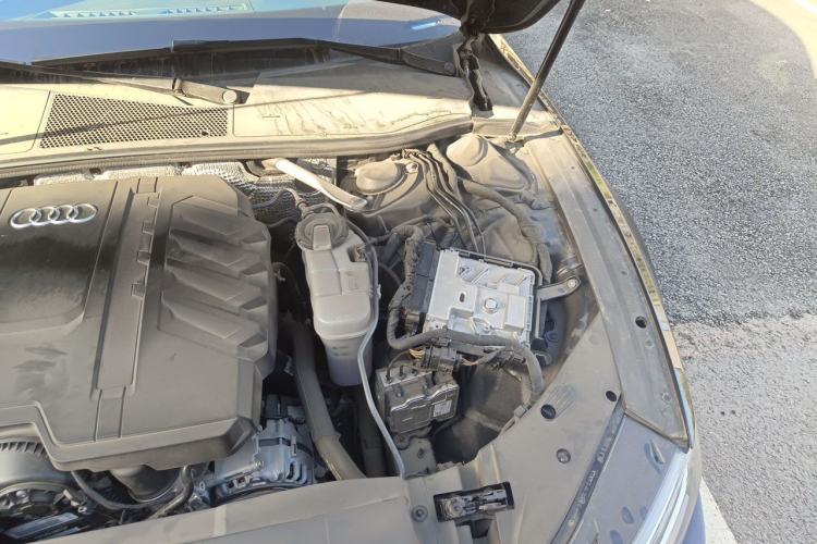 Used Audi A7L 2023 45 TFSI quattro S-line Black Warrior Edition Engine Bay Left