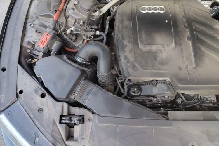 Used Audi A7L 2023 45 TFSI quattro S-line Shadow Warrior Edition Engine Bay Right