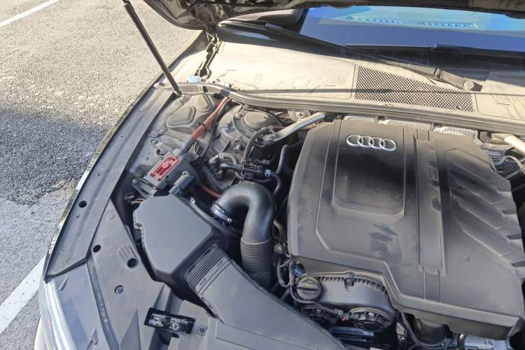 Used Audi A7L 2023 45 TFSI quattro S-line Black Warrior Edition Engine Bay Right