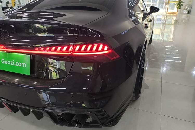 Used Audi A7L 2023 55 TFSI quattro S-line Black Warrior Edition Exterior 3