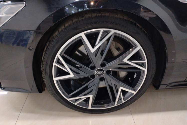 Used Audi A7L 2023 55 TFSI quattro S-line Black Warrior Edition Exterior 4