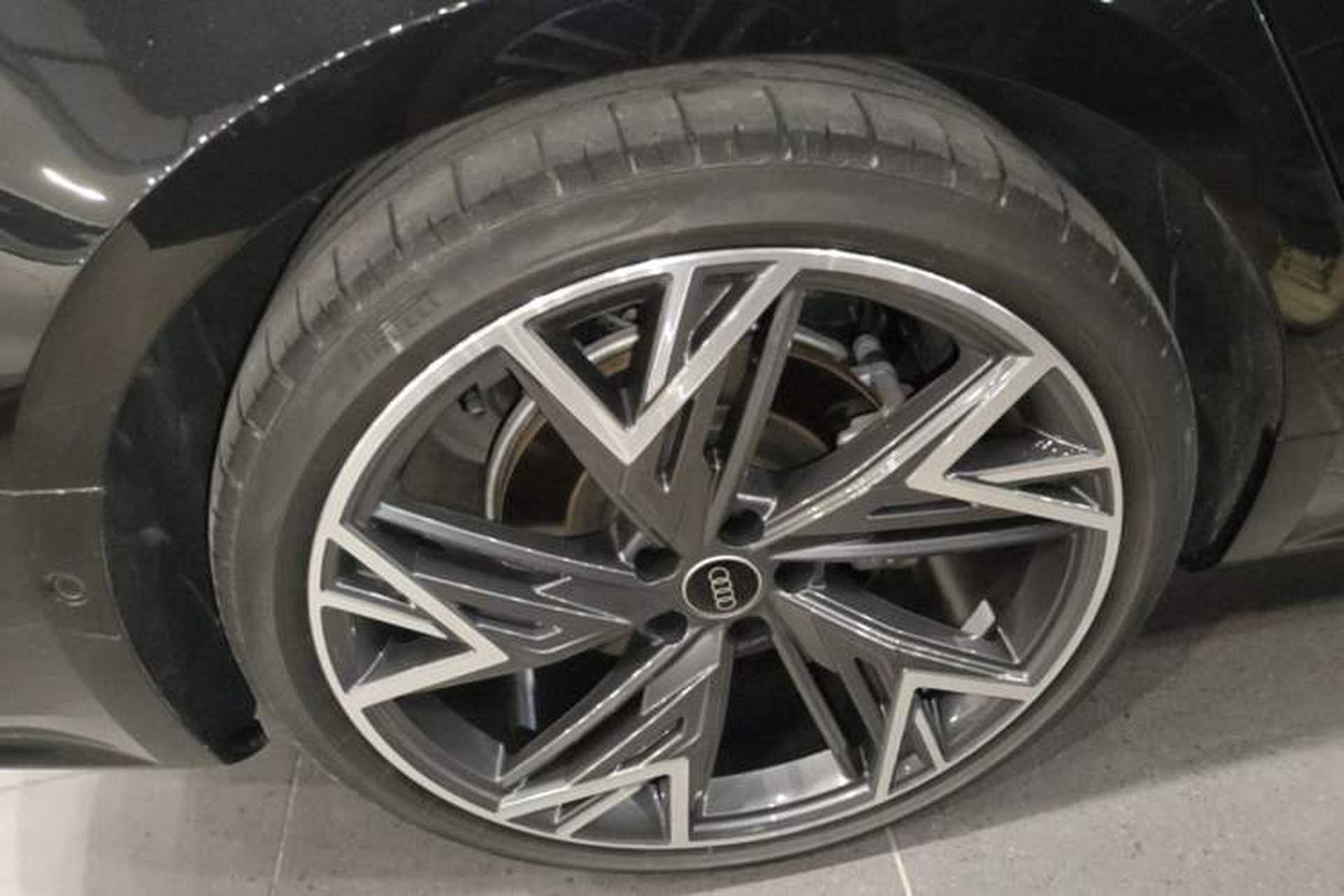 Used Audi A7L 2023 55 TFSI quattro S-line Black Warrior Edition Exterior 5