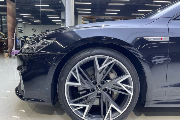 Used Audi A7L 2023 55 TFSI quattro S-line Black Warrior Edition Exterior 6