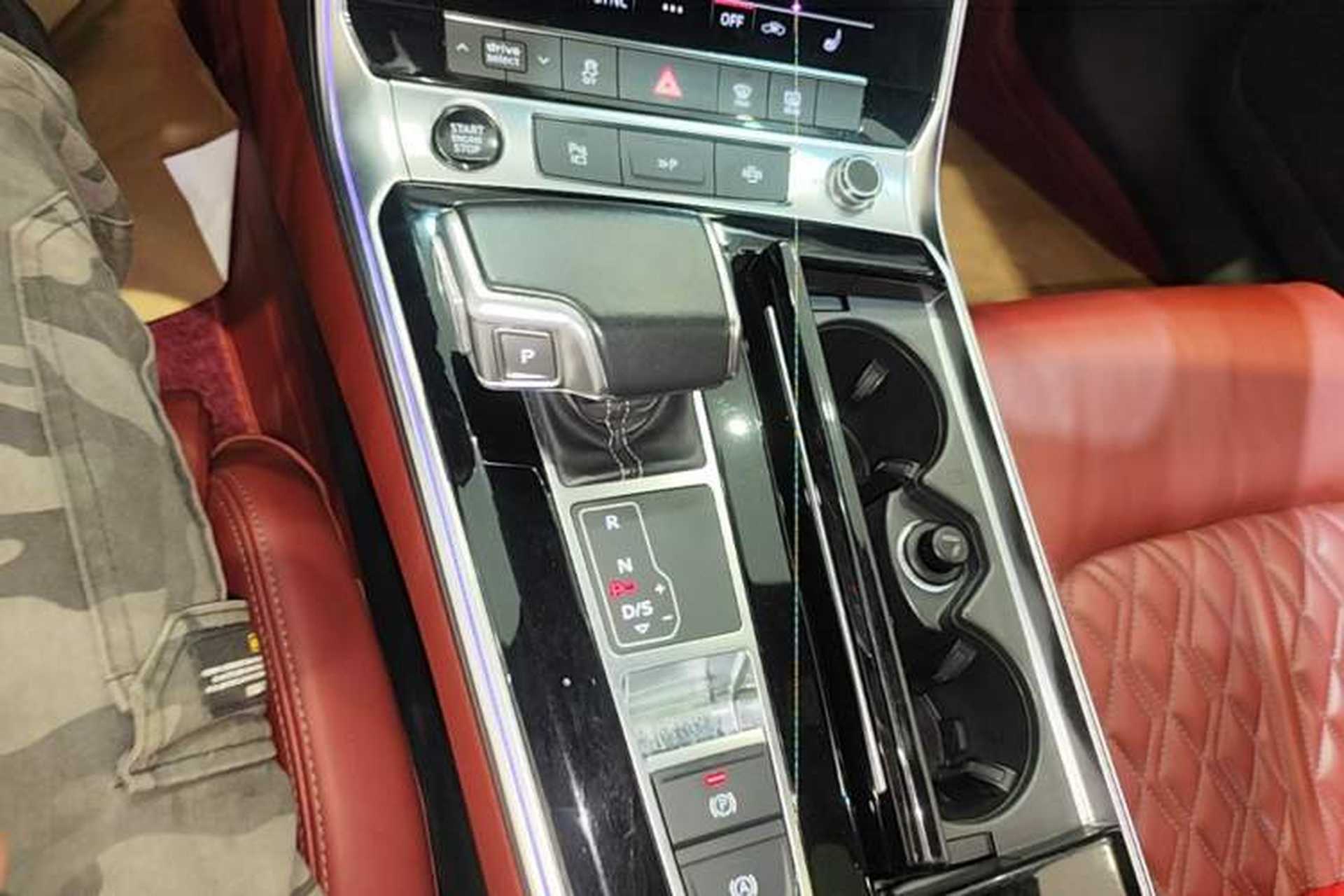 Used Audi A7L 2023 45 TFSI quattro S-line Shadow Warrior Edition Gear Lever